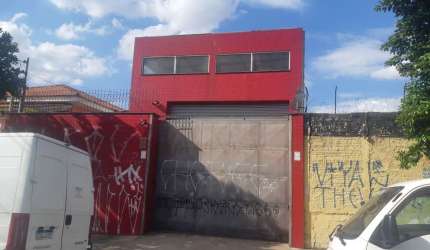 galpão com 250 m2 e pe direito de 10 m fl26