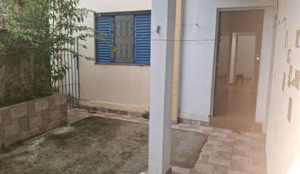 Casa com 2 quartos para alugar na Rua Professor José Geraldo de Lima, 429, Vila Tiradentes, São Paulo, 120 m2 por R$ 2.500