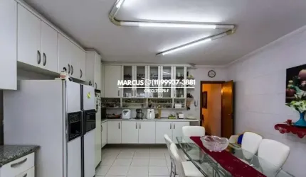 Casa c/ 3 Suítes no Jardim Peri Peri ? Conforto, localização e a poucos passos do metrô. FL23