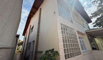 Sobrado Caxingui, 3 quartos, 1 suíte com jardim .fl58
