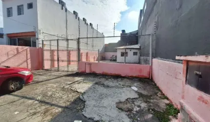 TERRENO MURADO COM 250 M2 FL26