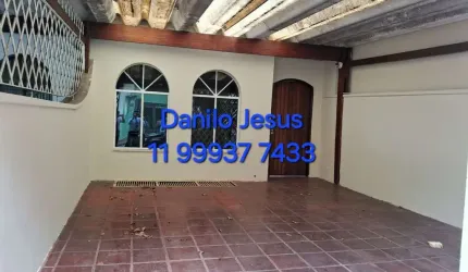 Casa com 3 dormitórios, 2 vagas e edicula e depósito. FL51