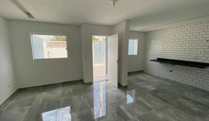 Sobrado de 80m² no Jardim Ester - 2 Suítes e 3 Vagas, FL28