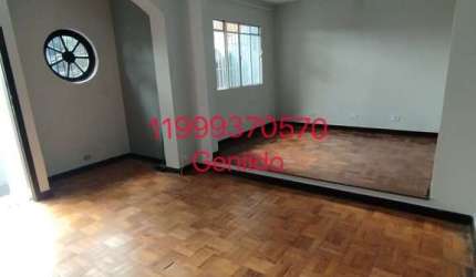 CASA 2 QUARTOS 1 SUITE SALA DE JANTAR QUINTAL  1 VAGA ACEITA PET JARDIM  FÁCIL ACESSO AO METRO FL55