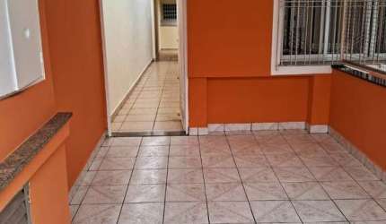 CASA TERREA COM 1 DORMITORIO FL26