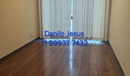 Casa com 3 dormitórios, 2 vagas e edicula. FL51