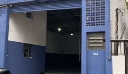 GALPAÕ COM 330 M2 , PE DIREITO DE 7M FL26