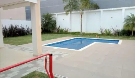 LINDA CASA EM CONDOMINIO FECHADO! FL 31