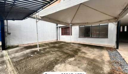 CASA 2 QUARTOS 3 VAGAS PROX. METRO VILA SÔNIA FL48
