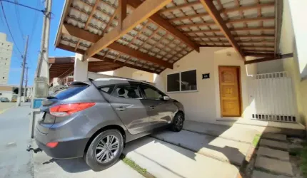 Casa com 3 dormitórios para alugar, 140 m² por R$ 3.227,04/mês - Parque Senhor do Bonfim - Taubaté/SP