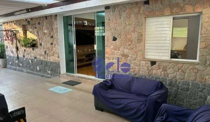 Casa com 3 dormitórios à venda, 179 m² por R$ 840.000 - Vila Arcádia - São Paulo/SP