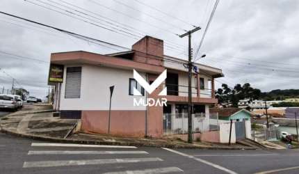 Casa comercial e residencial em Castro – PR