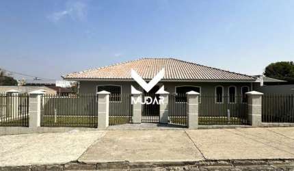 Casa de esquina com 4 quartos no Órfãs