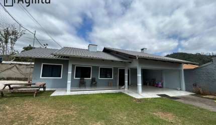 Casa  a venda em Rodeio/sc