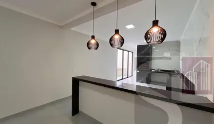 Casa para Venda em Uberlândia, Alto Umuarama, 3 dormitórios, 3 suítes, 2 banheiros, 2 vagas