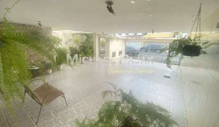 Vende Casa Terrea na Rua Texas - Brooklin  Michael Pajak (11) 99996-4550