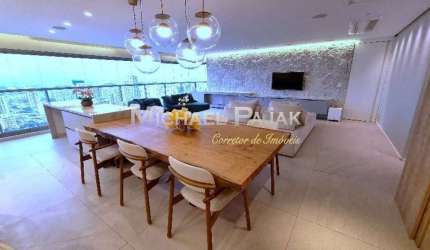 Apartamento com 3 Suítes
