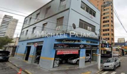 Casa comercial com 393m²