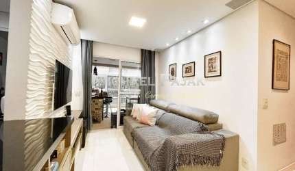 Apartamento com 2 quartos