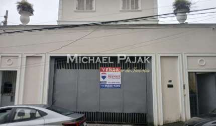 Casa tipo para venda com 4 quartos, sendo 2 suítes - Michael Pajak (11) 99996-4550