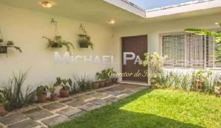 Casa tipo para venda com 4 quartos, sendo 2 suítes - Michael Pajak (11) 99996-4550