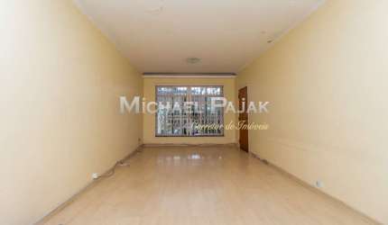 Casa tipo para venda com 4 quartos, sendo 1 suíte - Michael Pajak (11) 99996-4550