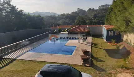 Chácara em condomínio fechado!