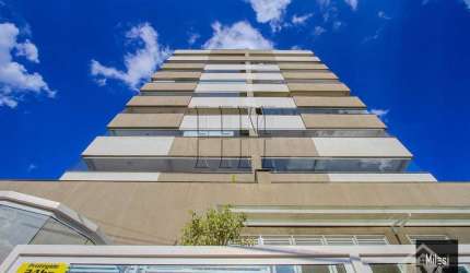 Apartamento com 76 m2 e 2 dormitórios