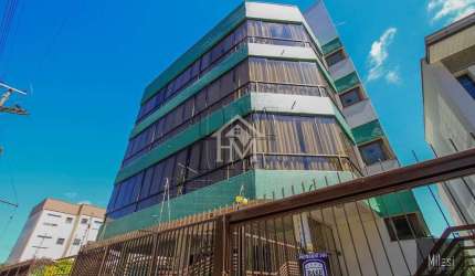 Apartamento 4 dormitórios, mobiliado.