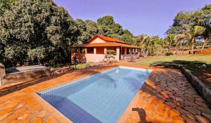 Casa em condomínio fechado com 4 quartos à venda na Olavo Bilac, 360, Condomínio Morada do Lago, Jaboticatubas por R$ 900.000