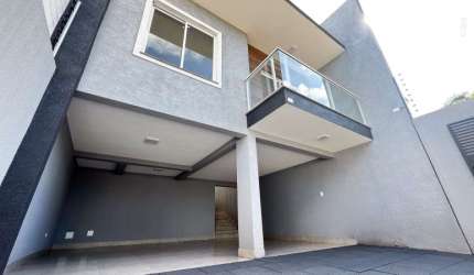 Casas/Sobrados | Sobrados, Canadá em Cascavel/PR