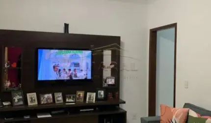 Casa com 2 quartos à venda na Rua Esmeraldo José de Oliveira, Vila Amorim, Suzano, 173 m2 por R$ 600.000
