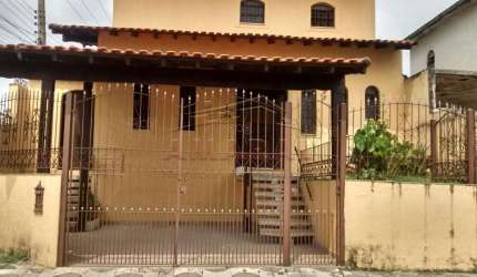 Casa com 4 quartos à venda na Rua Guaxupé, Cidade Edson, Suzano, 223 m2 por R$ 600.000