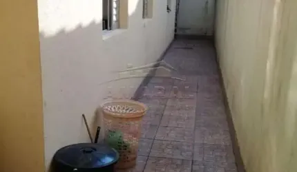Casa com 3 quartos à venda na Rua Adelaide Capella, Jardim Míriam, Suzano, 75 m2 por R$ 300.000