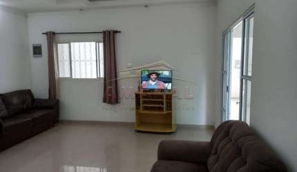 Casa com 2 quartos à venda na Rua Oswaldo Fillinger, Jardim Quaresmeira, Suzano, 136 m2 por R$ 550.000