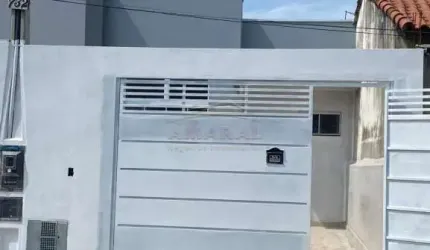 Casa com 3 quartos à venda na Rua Esmeraldo José de Oliveira, Vila Amorim, Suzano, 73 m2 por R$ 430.000