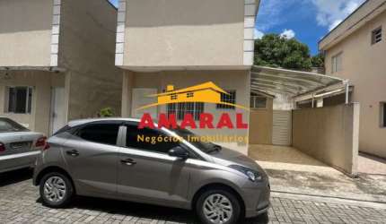 Casa em condomínio fechado com 2 quartos à venda na Rua Miguel do Nascimento, Caxangá, Suzano, 64 m2 por R$ 371.000