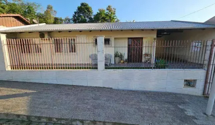 Casa com 3 dormitórios à venda, 150 m² por R$ 685.000,00 - Água Verde - Blumenau/SC