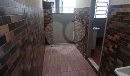 Casa de vila com 2 quartos para locação em Campo Grande - RJ