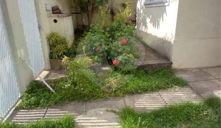 Casa térrea com 2 quartos à venda em Campo Grande - RJ