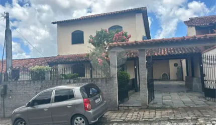 Casa com 3 quartos à venda ou para locação em Campo Grande - RJ