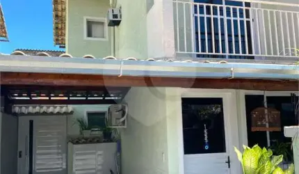 Condomínio com 2 quartos à venda em Campo Grande - RJ