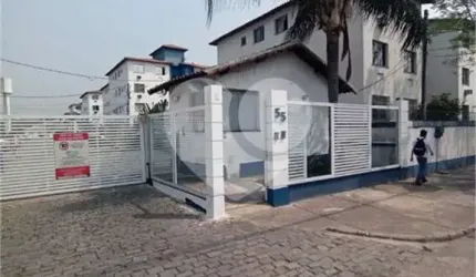 Apartamento com 2 quartos à venda em Santíssimo - RJ