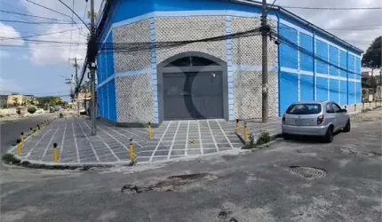 Galpão à venda em Campo Grande - RJ