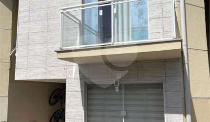 Condomínio com 2 quartos à venda em Campo Grande - RJ