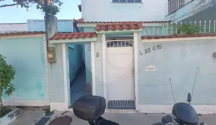 Sobrado com 2 quartos para locação em Cosmos - RJ