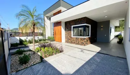 Casa com 3 quartos à venda na Jacinto Manoel do Nascimento, 50, Potecas, São José por R$ 1.100.000