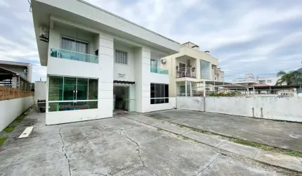 Apartamento com 2 quartos à venda na Capistrano de Abreu.., 207, Barra do Aririú, Palhoça por R$ 270.000