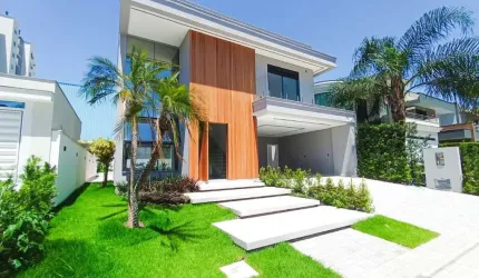 Casa em condomínio fechado com 3 quartos à venda na Rua João Bernadino da Rosa, 353, Pedra Branca, Palhoça por R$ 3.300.000