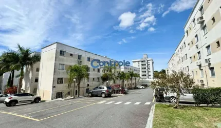 Apartamento com 2 quartos à venda na Rua Lourival Luiz Gomes, 1167, Areias, São José por R$ 255.000